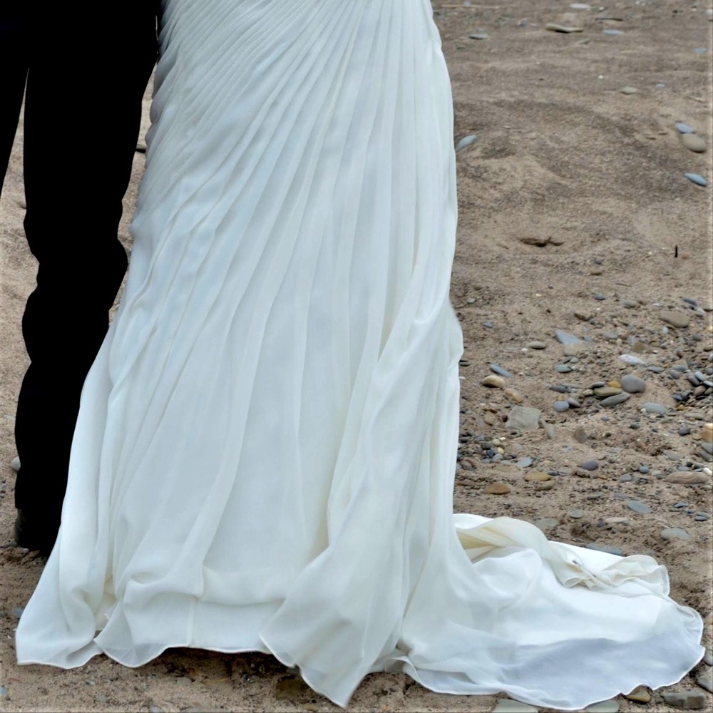 Mid-Gathered Wedding Dress